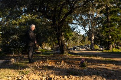 Sydney’s ‘king of town hall’ ended up in a pauper’s grave. His support workers are shocked they weren’t told