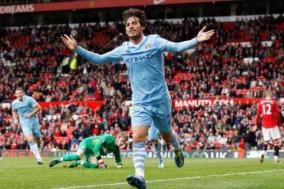 Man City icon David Silva comes out of retirement as he announces shock move