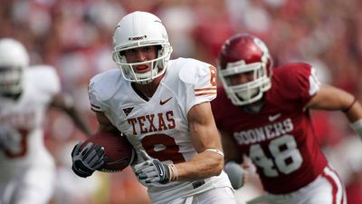 Texas Legend Goes Inside the Red River Rivalry vs. Oklahoma: ‘It’s Just Electric’