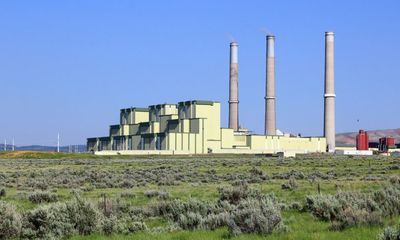 Aging Coal Plants Turn Into a Midterm Fight Over Energy Costs