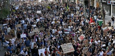 French student protests: comparisons with 1968 will only serve the political extremes