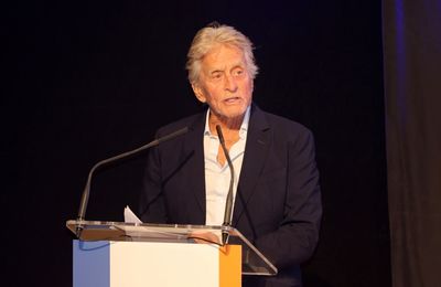Michael Douglas reveals ‘painful’ stage fright left him vomiting before shows
