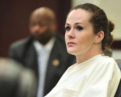 Christa Pike ‘angry, confused’ and unable to move arms after failed execution, lawyers say