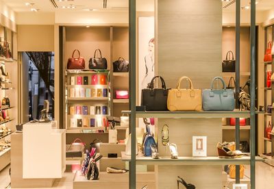 Wealthy Americans Are Pulling Back: U.S. Luxury Spending Slumps Ahead of The Midterms.