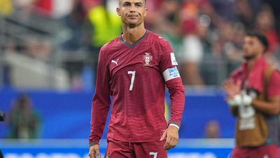 Portugal : la polémique se poursuit autour de Cristiano Ronaldo