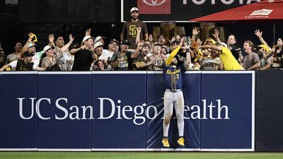SI:AM | Near-Homers Loom Large as Three Teams Punch Their LCS Tickets