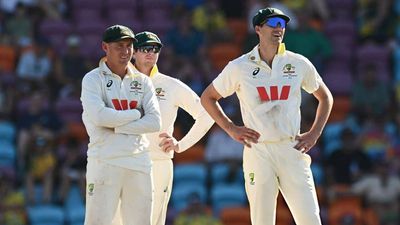 Australia need to handle test grind better, Cummins says