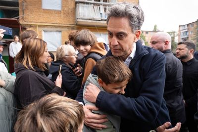 UK places new sanctions on Russia as Ed Miliband visits Ukraine