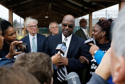 Curtis Flowers, a Black man whose death sentence was tossed by Supreme Court, dies in Mississippi