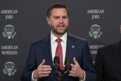 'Worst Inflation Process in 48 Years': JD Vance Defends Trump Economy When Pressed on Higher Mortgage Rates