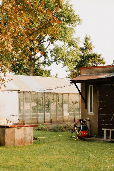 Why Garden Hoses Should Be Drained Before Cold Weather