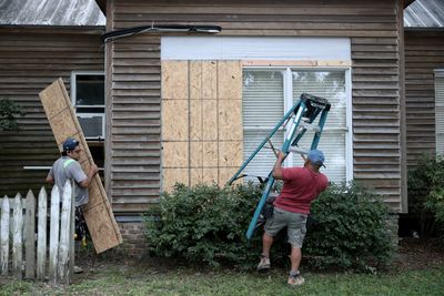 Hurricane Isaías Ties a 121-Year Record — And It's About to Slam Pensacola as a Category 2 Storm
