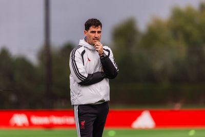 Andoni Iraola handed double injury boost as Liverpool release new training footage before Man City clash