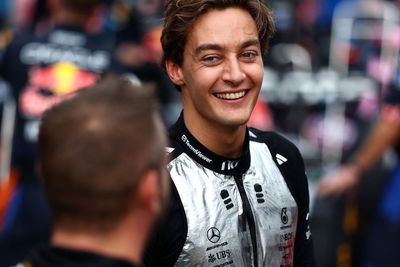 "It should be banned" - F1 drivers still divided over cooling vests