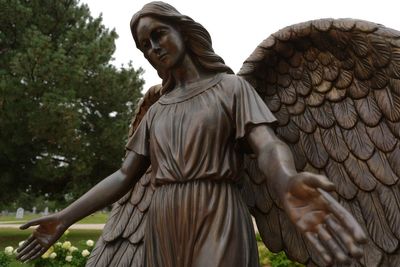 First suicide memorial by a US archdiocese signals a compassionate shift by the Catholic Church