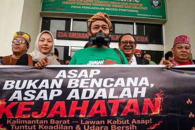 Indonesian government facing lawsuit from Indigenous groups over ‘gross negligence’ in tackling wildfires