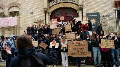 UN voices 'concern' over violence as French students plan more protests