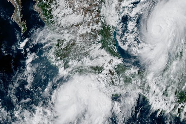 Hurricane Simon update: Storm expected to become Category 4 before landfall
