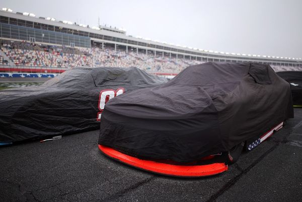 In effort to avoid the rain, NASCAR changes practice and qualifying schedule for Charlotte