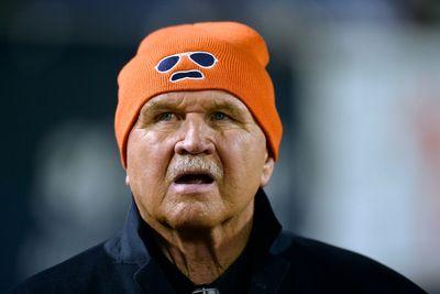 Mike Ditka: NFL icon who won the Super Bowl as a player and coach dies