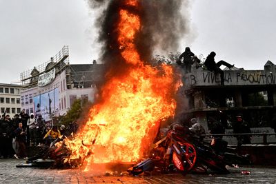 Belgium Erupts: Tear Gas, 140 Flights Cancelled & Student Riots — De Wever's Worst Day Yet