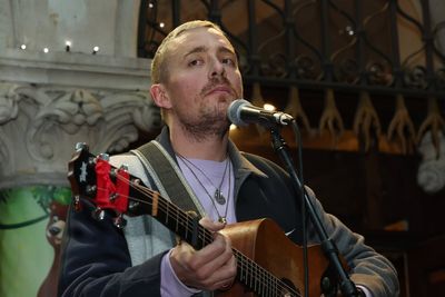 Dermot Kennedy reschedules rest of US tour to avoid ‘long-lasting’ vocal damage