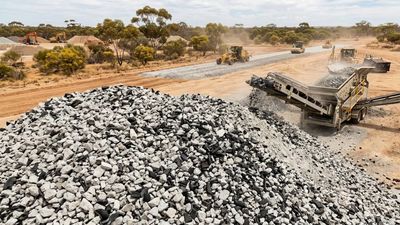 Tire-Concrete Road Bases Fail: Australian tests show early rutting; study urges low tire share