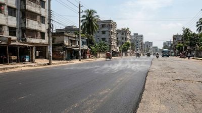 Plastic Road Shows Early Promise: Dhaka test stays crack‑free in record heat; long-term impact still unproven