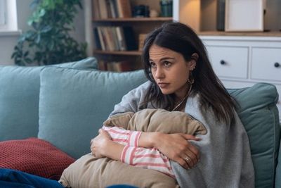Muscle Cramps, Fatigue and 6 Other Signs Linked to Low Magnesium