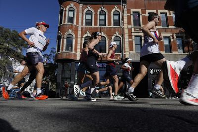 Chicago Marathon's Record Field of More Than 55,000 Faces a Yellow-Flag Day with Highs Near 71 Degrees