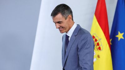 Spanish PM Sanchez kicks off election campaign amid housing crisis protests