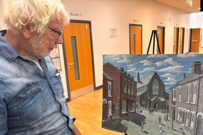 ‘Dirty old town’ captured on canvas for Salford centenary celebration