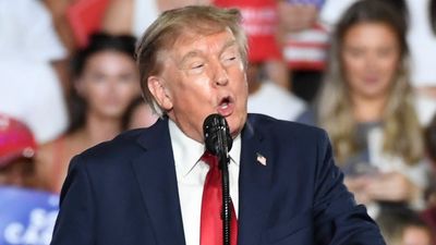 Trump plays a Harry Enten clip at his Tennessee rally to brag about beating Reagan. At the same moment, the analyst is on TV reporting a 53-point drop