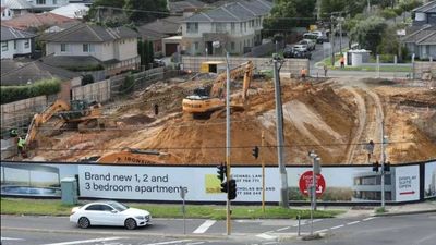 Australian developer sues for A$100 million after rail project stalls 218-apartment construction