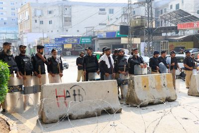 Pakistan dismisses provincial government led by Imran Khan’s party as his supporters march on capital