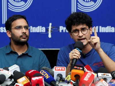 Delhi police issues notices to Cockroach Janta Party leaders
