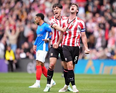Joy for Eckert as 10-man Southampton edge out Portsmouth in feisty derby