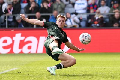 Stunning save or miss of the season? Palace keeper Walter Benitez denies Liam Delap from four yards