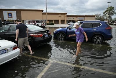 Isaias Kills 4, Spawns 13 Tornadoes in Georgia and the Carolinas, and Heads for the Northeast