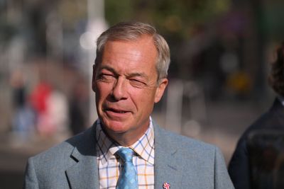 Nigel Farage vows to suspend asylum system for five years if Reform UK wins election