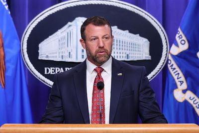 Mullin shrugs off execution concerns