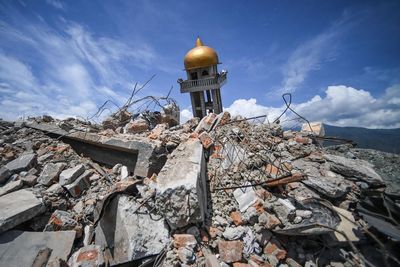 Indonesia looks to mosque loudspeakers to double as earthquake warning systems
