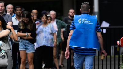Lobbying regulator to crack down on 'revolving door'