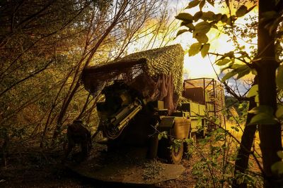 Ukraine-Russia war latest: Putin ‘loses 30,000 soldiers in one month’ as commanders ‘send troops into kill zones’