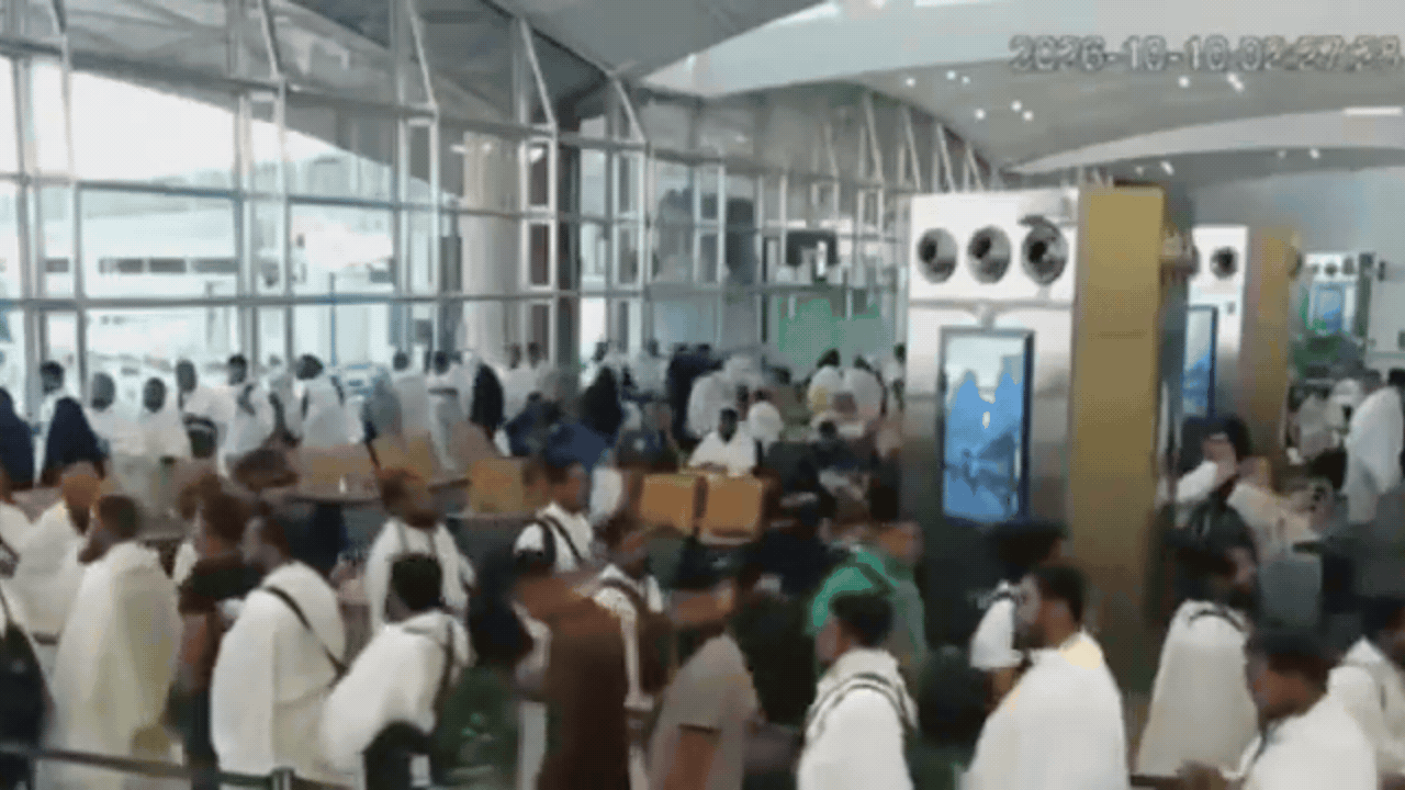 Riyadh airport strike: New footage shows missile hitting terminal as pilgrims waited