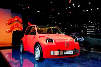 Citroen unveils affordable electric 2CV revival with classic design