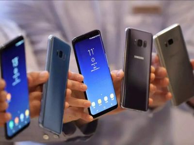 India’s smartphone sales face a festive squeeze, but market value rises 5%