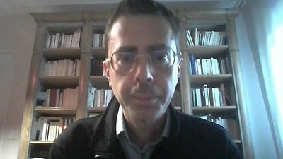 France’s main problem is its inability to reduce public debt, economist says