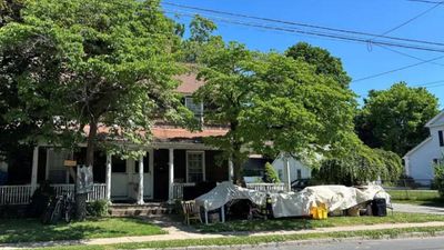 Connecticut town buys historic home for $455,000 to build library parking, faces opposition