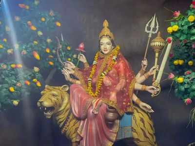 Navratri 2026 Day 3 Colour: Maa Chandraghanta, puja vidhi, bhog, fasting foods, mantra and wishes to share on WhatsApp